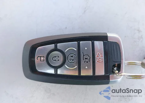 2024 Ford Explorer Xlt from USA, damaged, VIN 1FMSK7DH2RGA21119